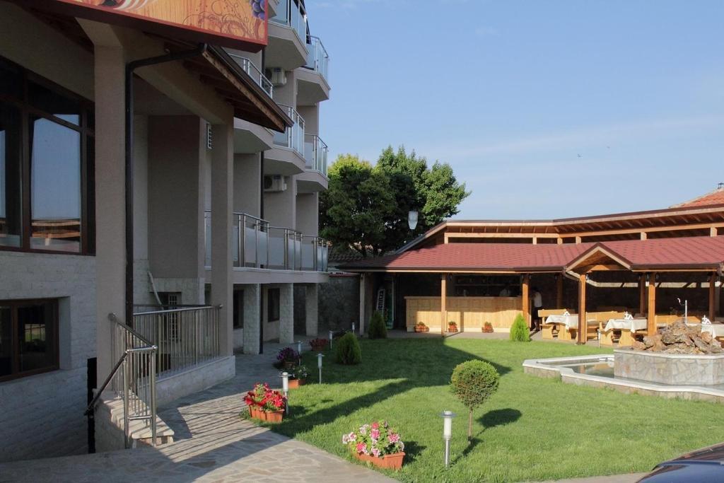 Hotel Akre Kavarna Extérieur photo